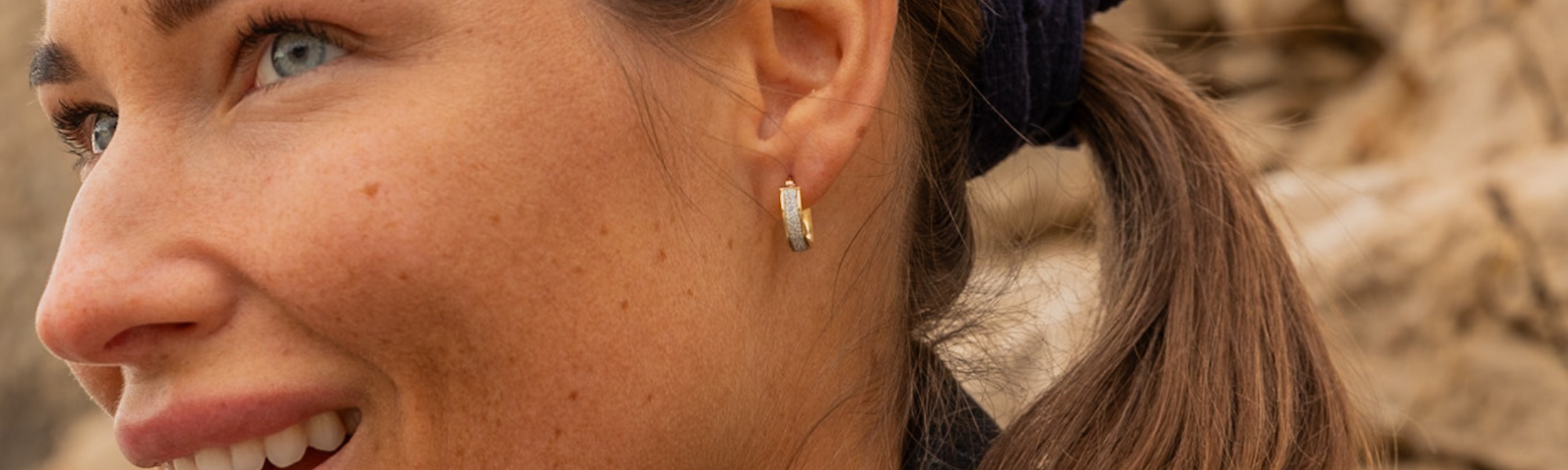 Comment bien choisir ses boucles d’oreilles créoles en fonction de son visage ?